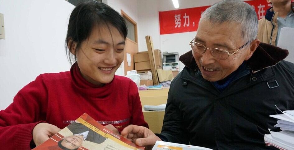 学霸爷爷冲刺考研 73岁高龄每天复习超8小时-3.jpg